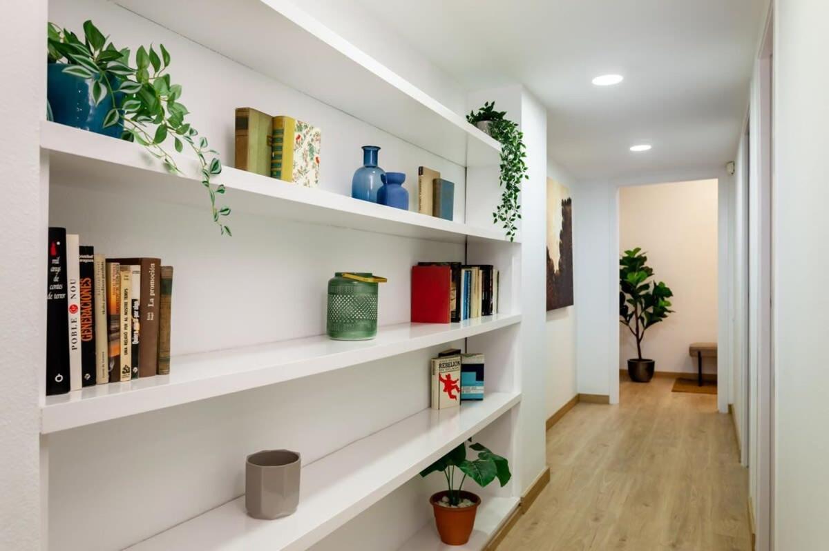 Exclusive Huge 4 Double Bedroom City Center Barcelona Exteriör bild